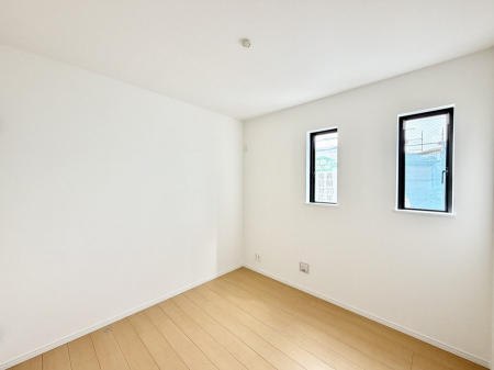 �q�������@�������v���C�x�[�g��ԂƂ��ĐÂ��ŗ�������������񋟂��Ă���܂�