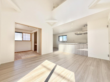 ���r���O�@���������C�ɓ���̏ꏊ�ŁA�̂�т�Ƃ������Ԃ�