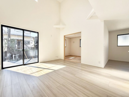 ���r���O�@�������Ƒ��̎��Ԃ��ʂ�A���K�Ŗ��������