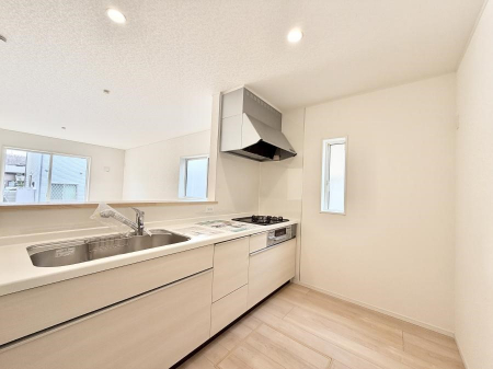 �L�b�`���@�������L���C�ɕЕt���A�g���₷���L�b�`��