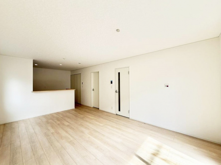 ���r���O�@�������V���v���������ґ�A��؂Ȑl�Ɖ߂����S���قǂ�����