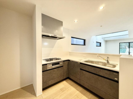 �L�b�`���@�����������������Ԃ����܂��A�Ί炠�ӂ��L�b�`��