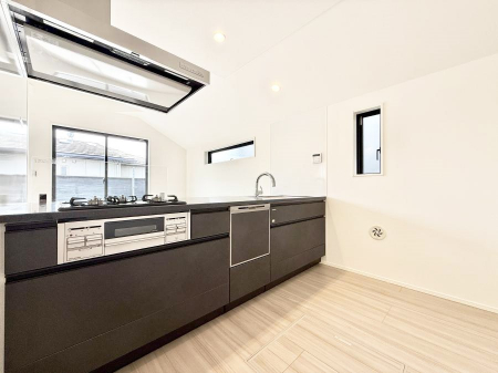 �L�b�`���@�������V���v���Ŕ������S�n�悢���Ԃ𐶂ރL�b�`�����