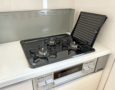 ���̑����ρ@�ݔ����������̏��C����������C��ɗU������A�����I�ɔr�����ł��܂��B