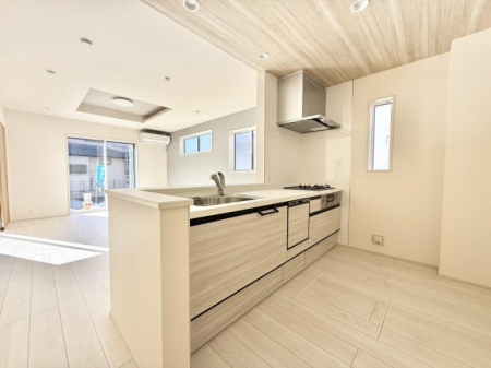 �L�b�`���@�������L���C�ɕЕt���A�g���₷���L�b�`��