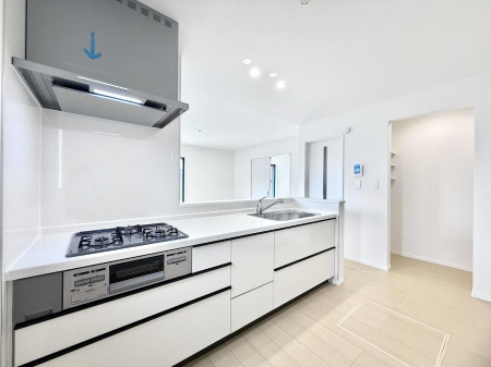 �L�b�`���@�������V���v���Ŕ������S�n�悢���Ԃ𐶂ރL�b�`�����