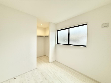 �q�������@�������v���C�x�[�g��ԂƂ��ĐÂ��ŗ�������������񋟂��Ă���܂�