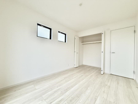 �Q���@�������Ƌ�����܂��z�u����΍L�X�Ƃ�����Ԃ��g�������₷���A�����b�N�X�������Ԃ��߂����܂�