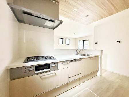 �L�b�`���@�����������������Ԃ����܂��A�Ί炠�ӂ��L�b�`��