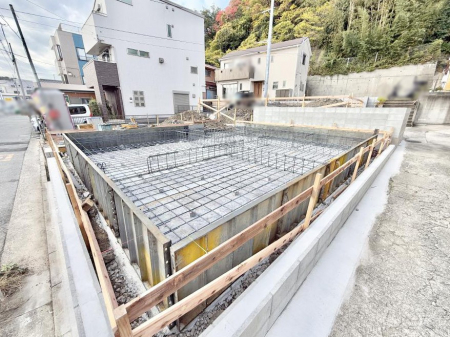 nOώʐ^@OρV炵n܂ꏊŁAƑJ[߂