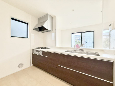 �L�b�`���@�������L���C�ɕЕt���A�g���₷���L�b�`��