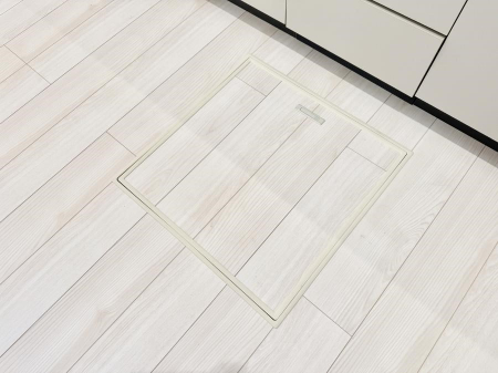 ̑ρ@ݔBꂽ[Xy[XŉƑŜXbL