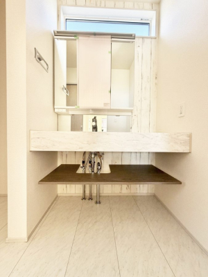 ���ʑ�E���ʏ��@���������̏������X���[�Y�ɂł���L���ł�