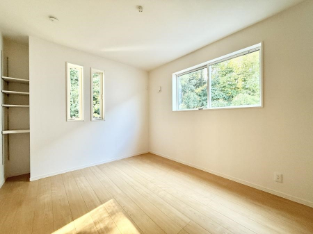 ̑ρ@F̂ŉ₩ȎԂy߂܂