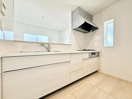 �L�b�`���@�������V���v���Ŕ������S�n�悢���Ԃ𐶂ރL�b�`�����