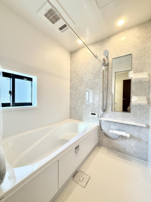 �����@�����������b�N�X�ł���A���₩�ȕ��͋C�ł�