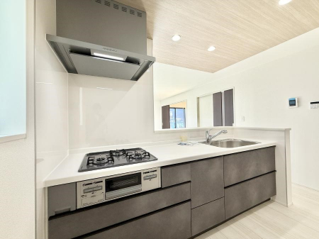 �L�b�`���@�������V���v���ŋ@�\�I�A�����g���₷���L�b�`��