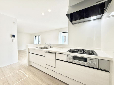 �L�b�`���@�������V���v���Ŕ������S�n�悢���Ԃ𐶂ރL�b�`�����