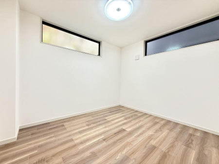 �q�������@�������v���C�x�[�g��ԂƂ��ĐÂ��ŗ�������������񋟂��Ă���܂�