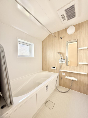 �����@�����������b�N�X�ł���A���₩�ȕ��͋C�ł�