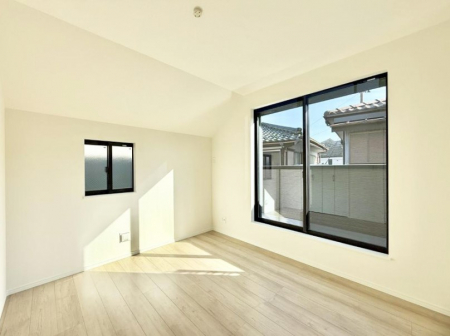 �q�������@�������v���C�x�[�g��ԂƂ��ĐÂ��ŗ�������������񋟂��Ă���܂�