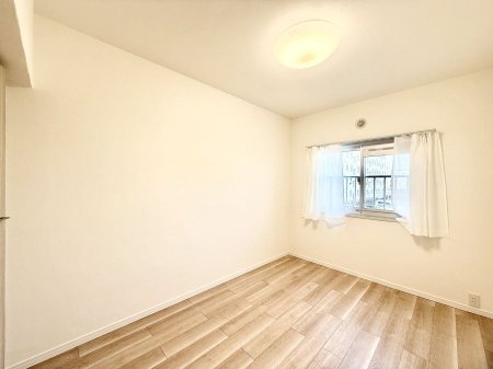 ���̑����ρ@�������Â��ȗm���œǏ����ɏW���ł���ꏊ