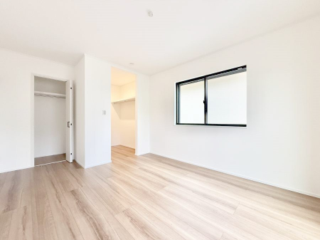 �Q���@���������̔z�u��ʋC���̗ǂ��݌v�ŕ����̋�C�������炸�A��ɐV�N�ȋ�C������܂�