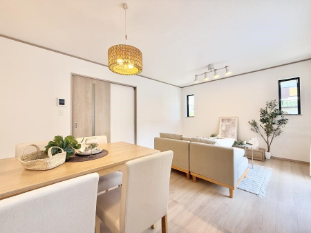 ���r���O�@�������Ƒ��̎��Ԃ��ʂ�A���K�Ŗ��������