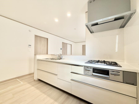 �L�b�`���@�����������������Ԃ����܂��A�Ί炠�ӂ��L�b�`��