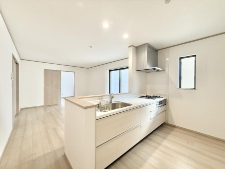 �L�b�`���@�������A�C�f�A�L����A�N���G�C�e�B�u�ȗ������