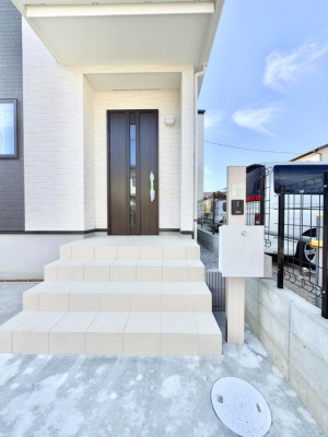 ���ց@�O�ρ� ��������n�܂�A�Ί炠�ӂ�閈��