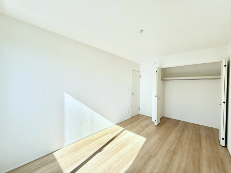 �Q���@���������̔z�u��ʋC���̗ǂ��݌v�ŕ����̋�C�������炸�A��ɐV�N�ȋ�C������܂�