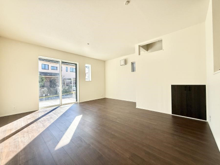 ���r���O�@���������C�ɓ���̏ꏊ�ŁA�̂�т�Ƃ������Ԃ�