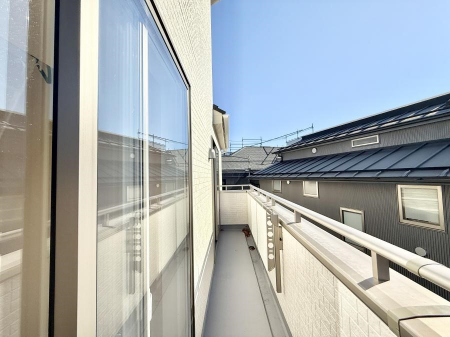 oRj[@ G߂̈ڂ낢JIȋԂł