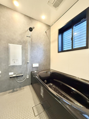 �����@����������̔�������A�S����������Ԃł�