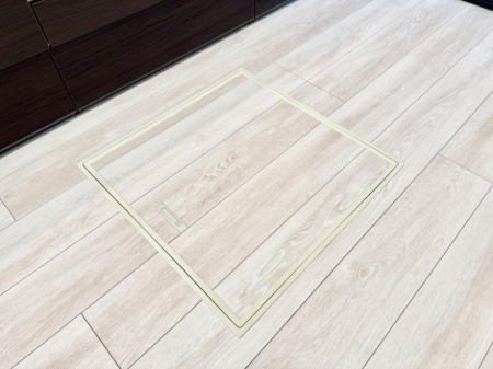 ���̑����ρ@�ݔ����B�ꂽ���[�X�y�[�X�ŉƑS�̂��X�b�L��