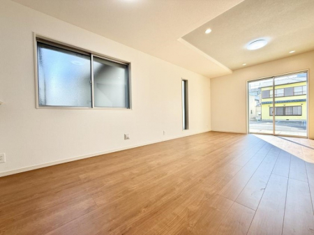 ���r���O�@�������V���v���������ґ�A��؂Ȑl�Ɖ߂����S���قǂ�����