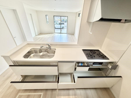 �L�b�`���@�����������������Ԃ����܂��A�Ί炠�ӂ��L�b�`��