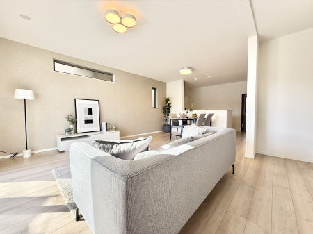 ���r���O�@�������Ƒ��̎��Ԃ��ʂ�A���K�Ŗ��������