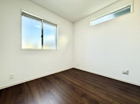 �q�������@�������v���C�x�[�g��ԂƂ��ĐÂ��ŗ�������������񋟂��Ă���܂�