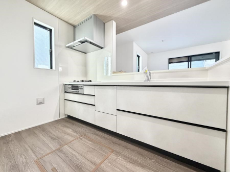 �L�b�`���@���������y���݂ƐH�ׂ�K����͂���L�b�`��