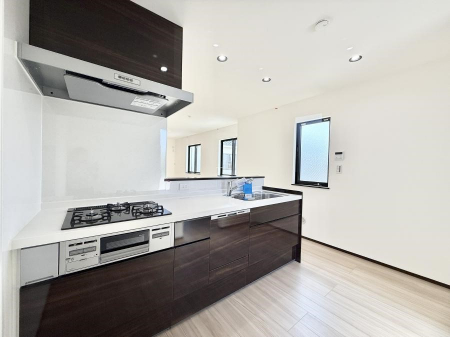 �L�b�`���@�������V���v���ŋ@�\�I�A�����g���₷���L�b�`��