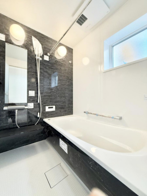 �����@����������̔�������A�S����������Ԃł�