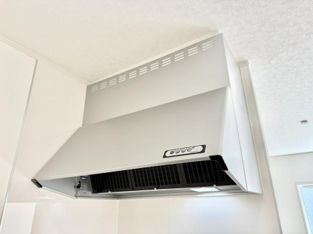 ���̑����ρ@�ݔ����������̏��C����������C��ɗU������A�����I�ɔr�����ł��܂��B