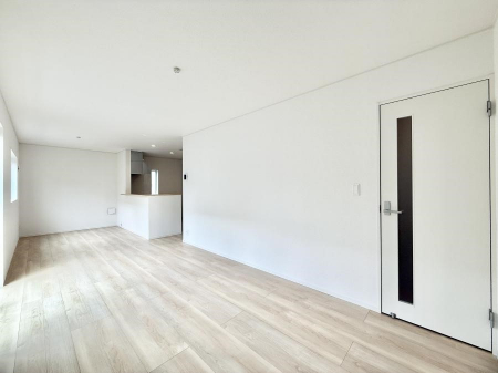 ���r���O�@���������났�ƏΊ炪�W�܂�A�S���܂郊�r���O