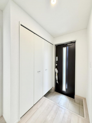 ���ց@������ �V���v���Ŕ������A���K�ȕ�炵�̓����