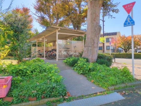 ̑@OρƐꂽ֏ŁA]Ԃ̕ۊǂSł