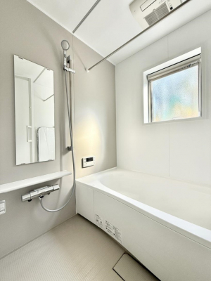 �����@����������̔�������A�S����������Ԃł�