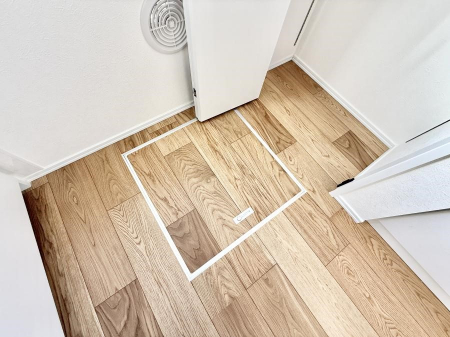 ���̑����ρ@�ݔ����B�ꂽ���[�X�y�[�X�ŉƑS�̂��X�b�L��