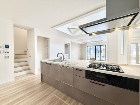 �L�b�`���@�������L���C�ɕЕt���A�g���₷���L�b�`��